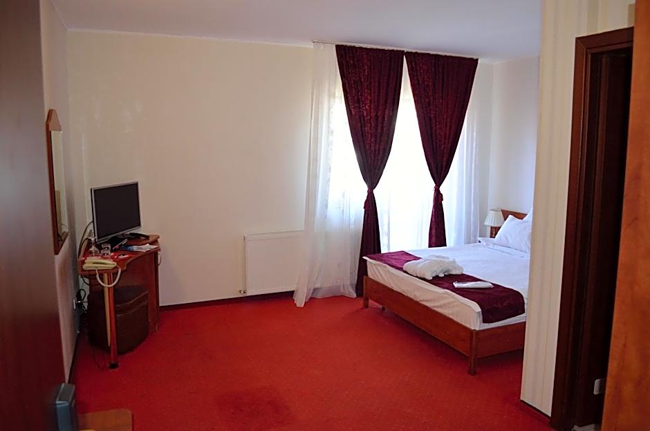 Hotel Rusu