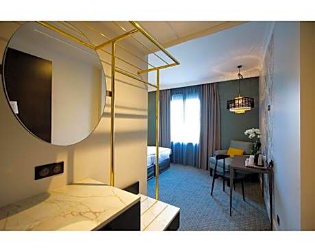 Comfort Twin Room - Non-Smoking