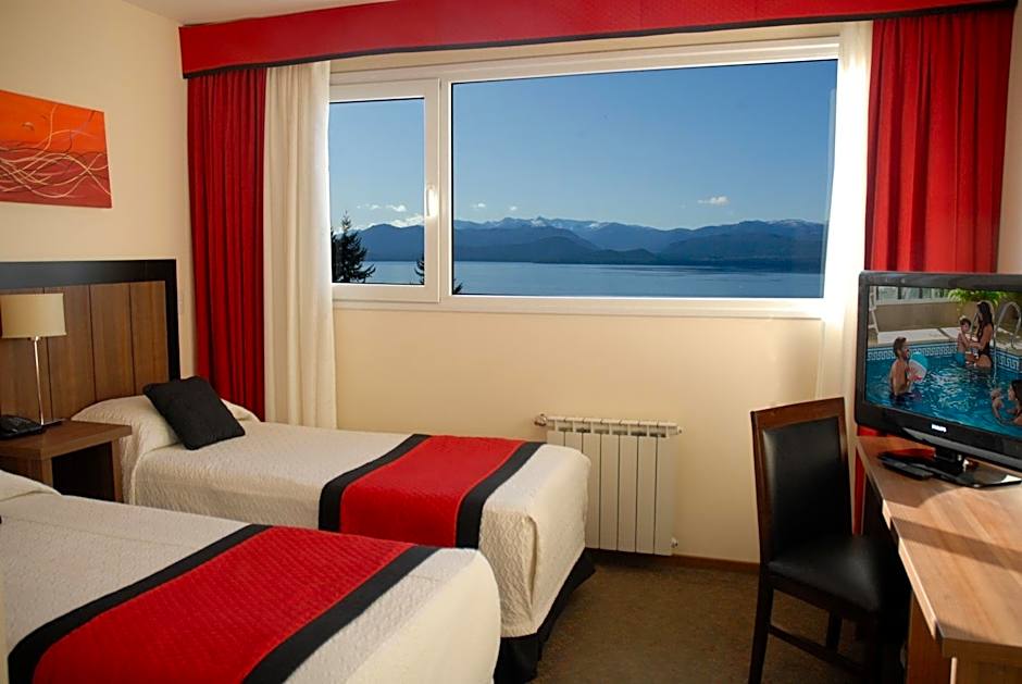 Photo 1 of 3 of Double or Twin Room with Lake View