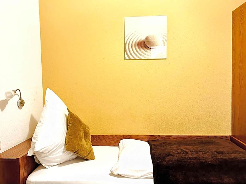 Adler Hotel Garni