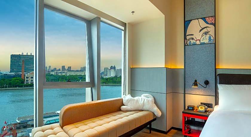 Moxy Ningbo Old Bund