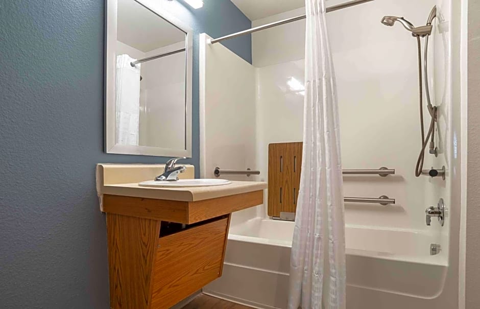 Extended Stay America Select Suites - Beaumont