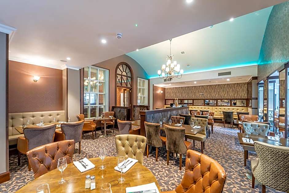 Dunadry Hotel And Gardens