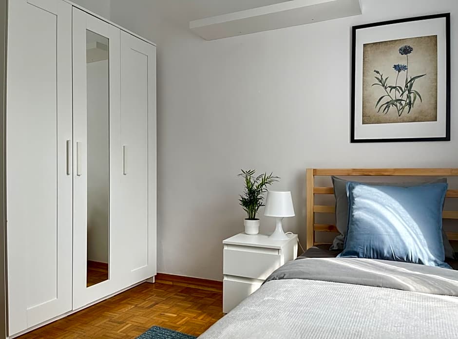 Flower House Warsaw Chopin Airport