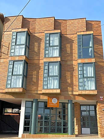 HOTEL ORENETA - Gironella