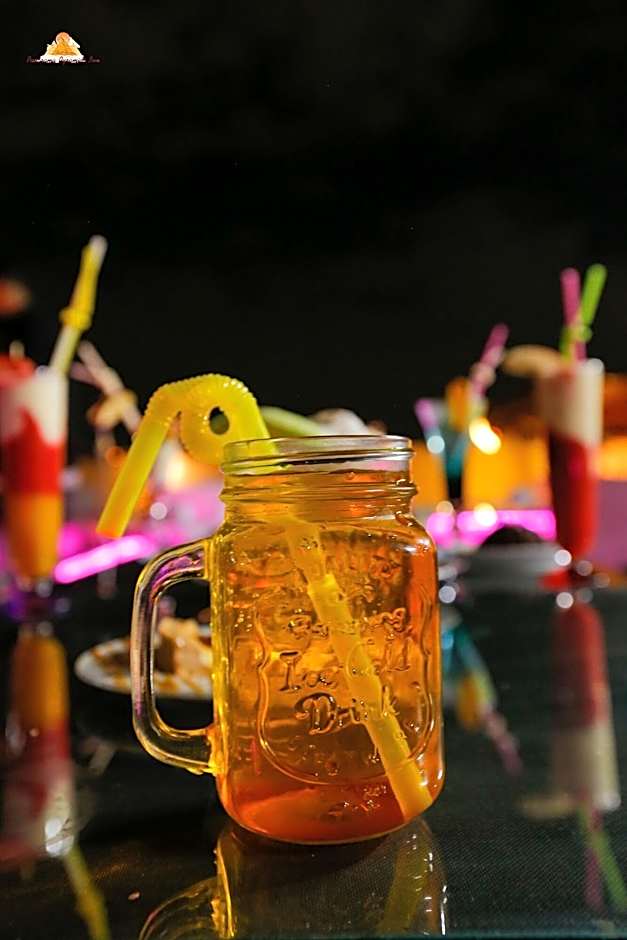 Panorama Pyramids Inn