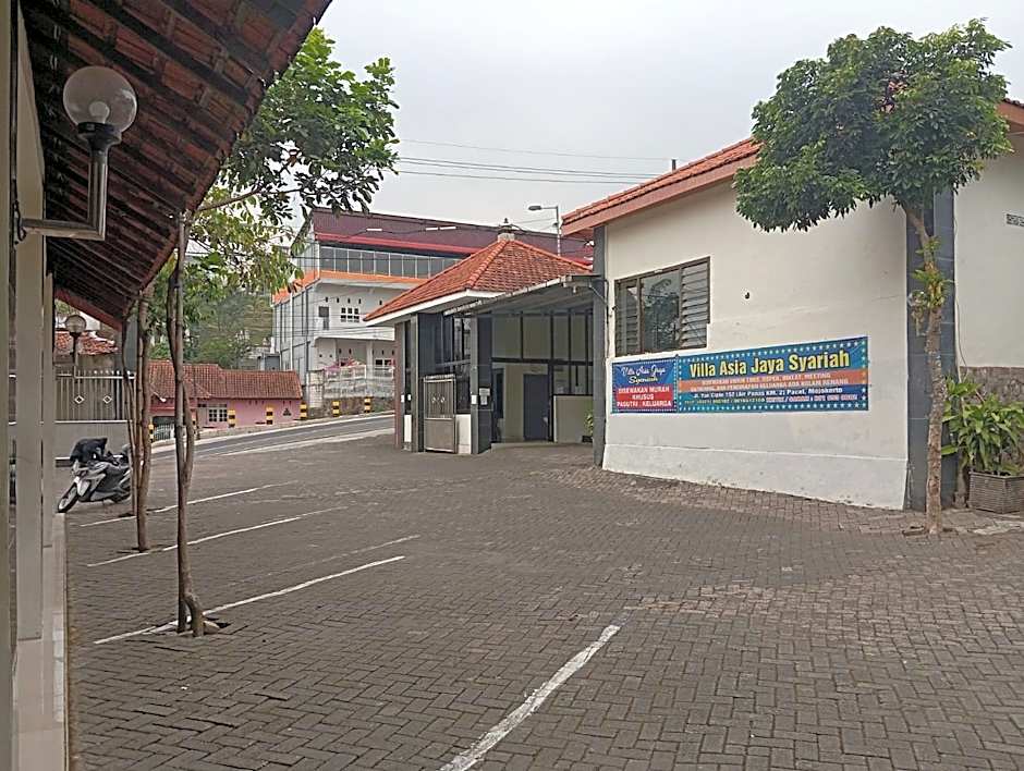 Villa Asia Jaya RedPartner