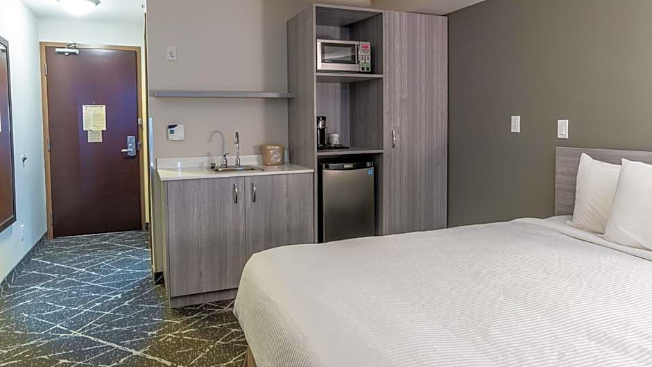 Microtel Inn & Suites By Wyndham Lloydminster