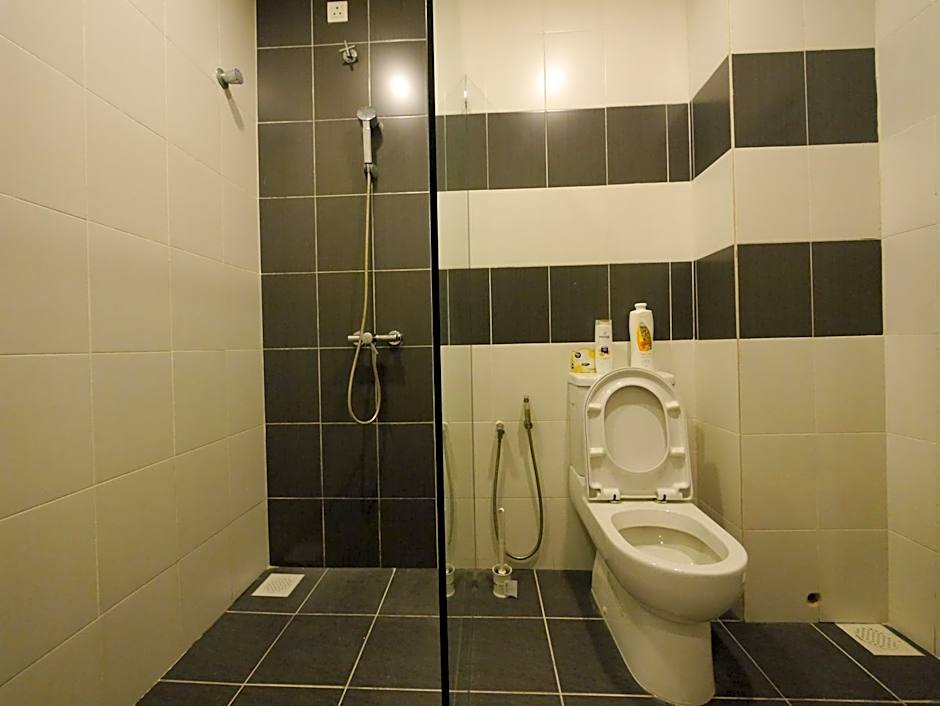 Play Residence at Golden Hills