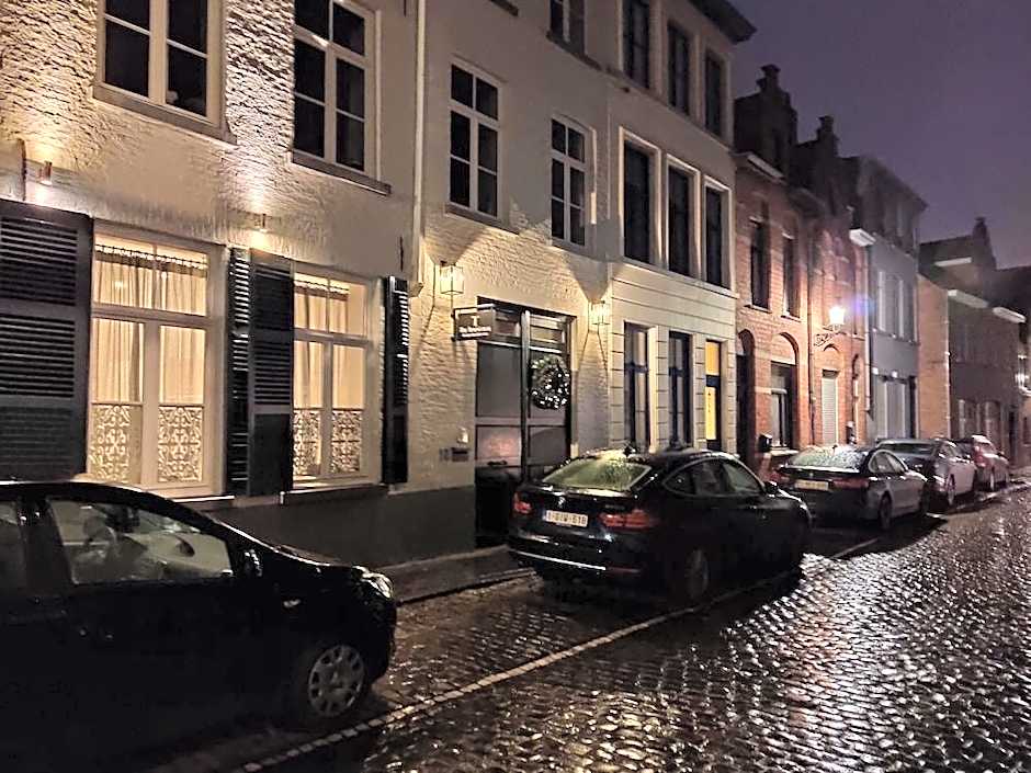 The Townhouse Bed & Breakfast