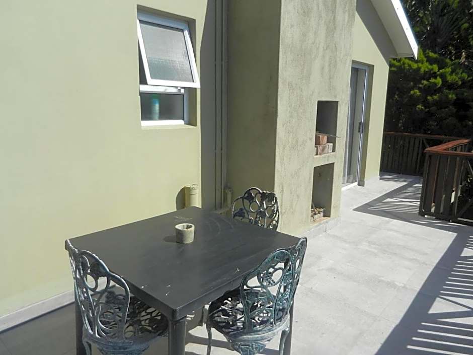 The Russel Guest House