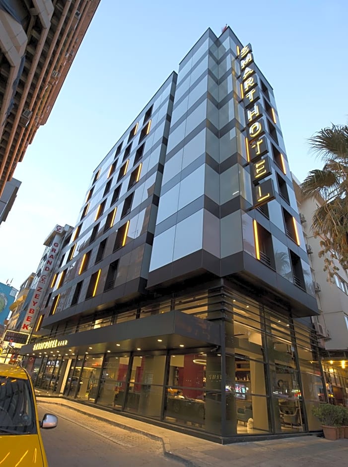 Photo 1 of 50 of Smart Hotel İzmir