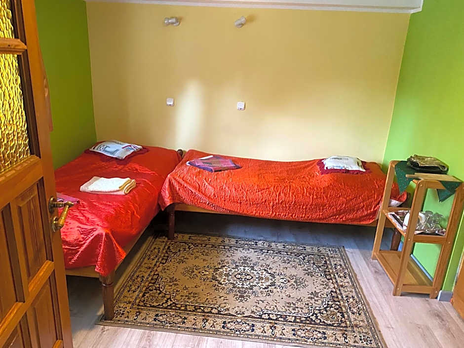 Wynajem Pokoi gościnnych Jaś i Małgosia