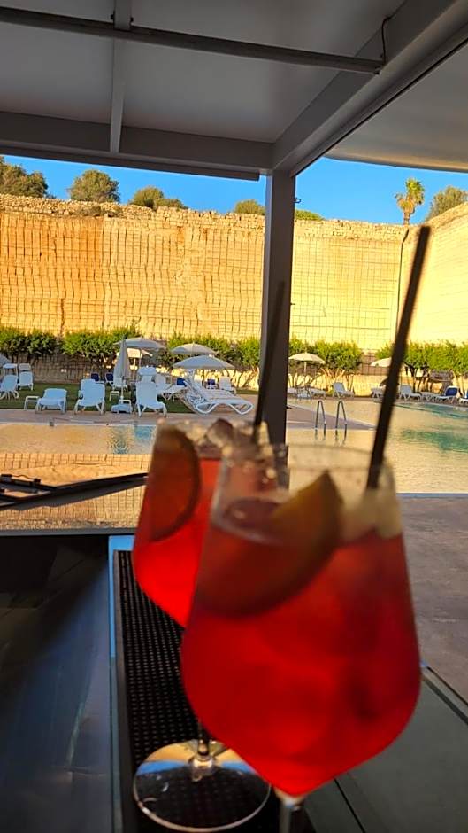 Cave Bianche Hotel