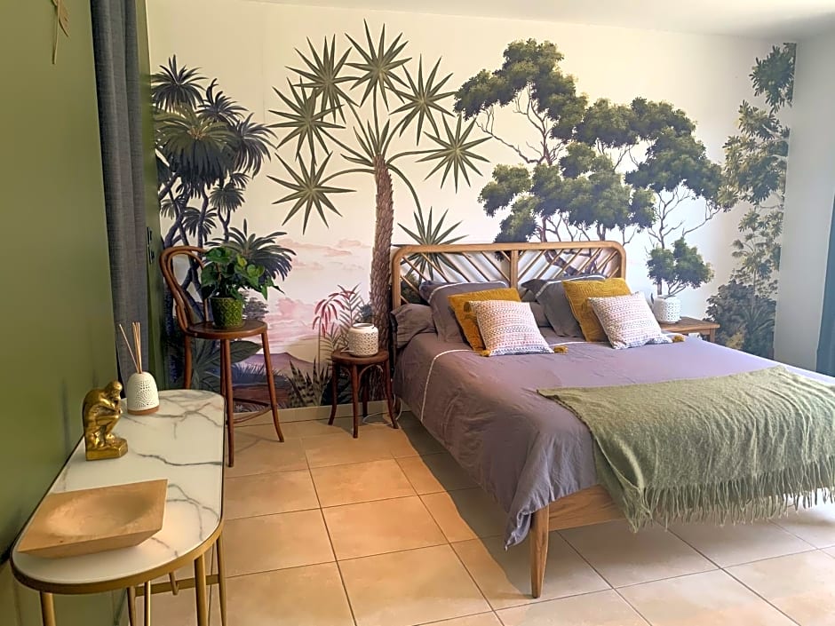 Chambre en Drôme Tropicale