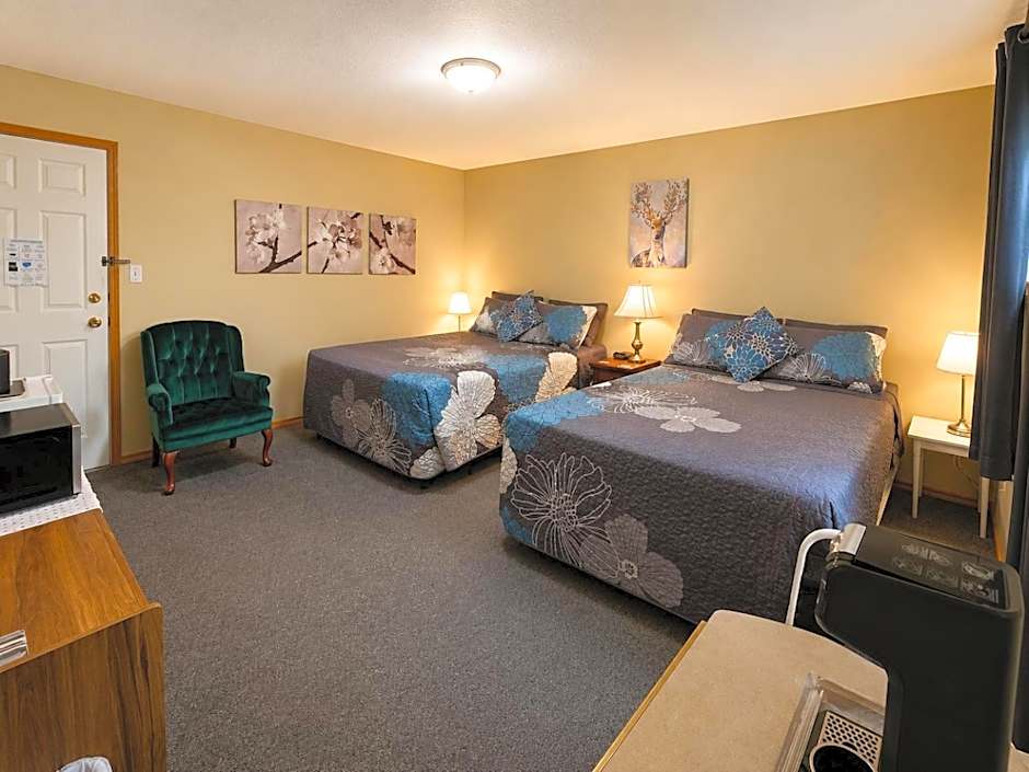 NEWCASTLE COUNTRY INN