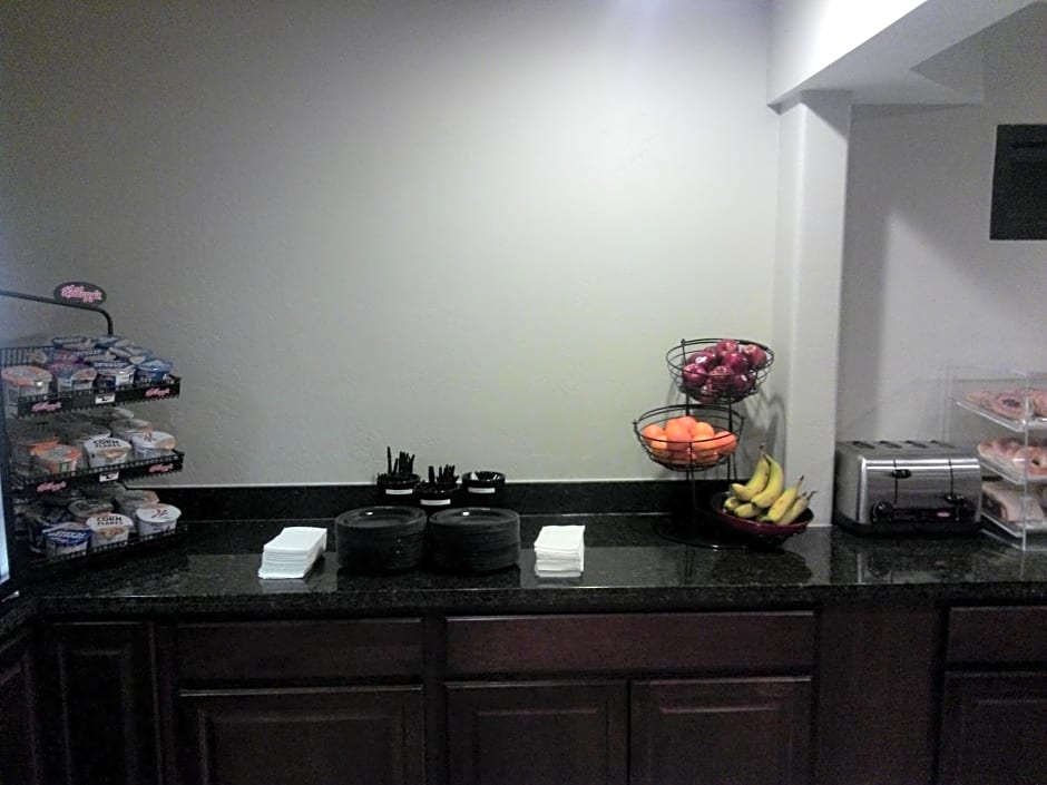 Infinity Inn & Suites
