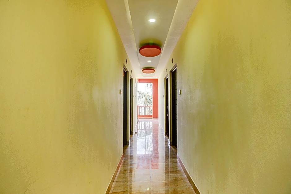 OYO Flagship Shanel Beachside Resort by Joaquim Near Baga Beach – Baga, KY