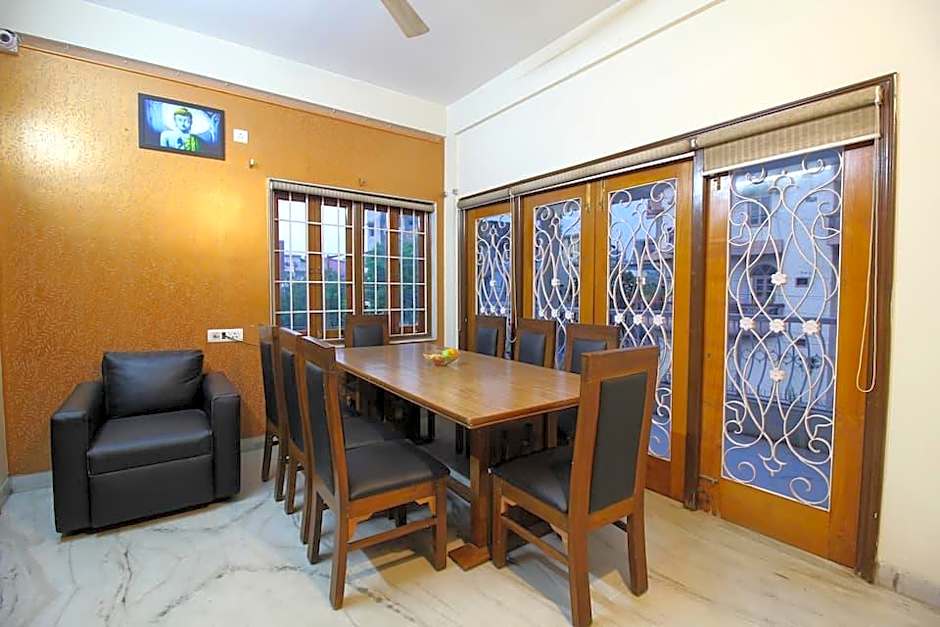 Anamitra Guest House