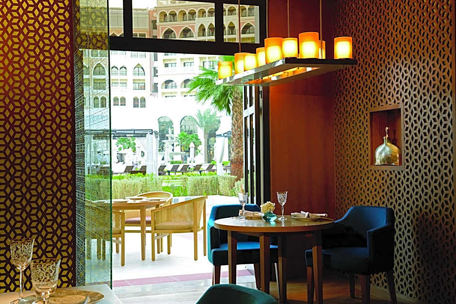 The Ritz-Carlton Abu Dhabi - Grand Canal