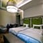 Solo Experience Hotel