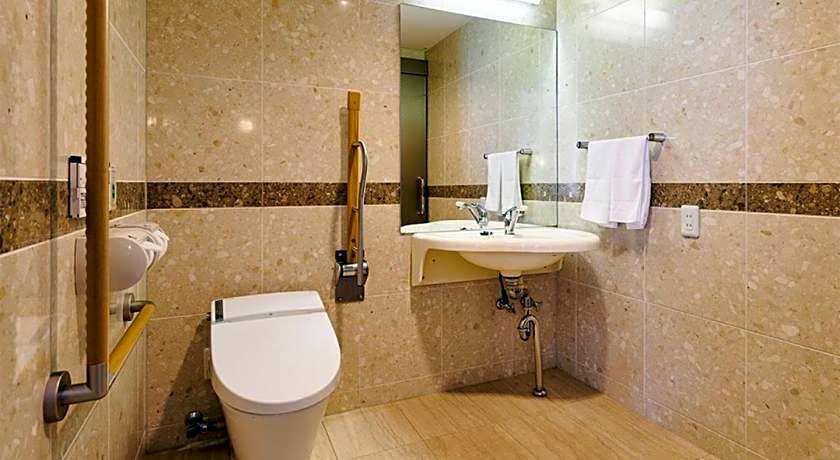 Toyoko Inn Narita Airport Honkan