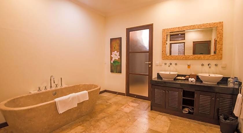 Ellora Villas