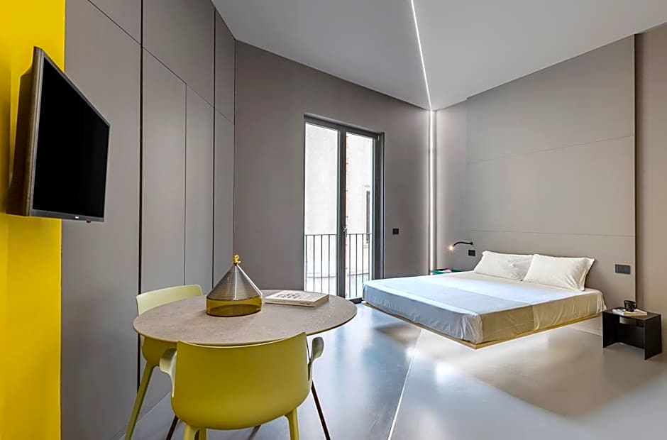 Fiveplace Design Suites & Apartments