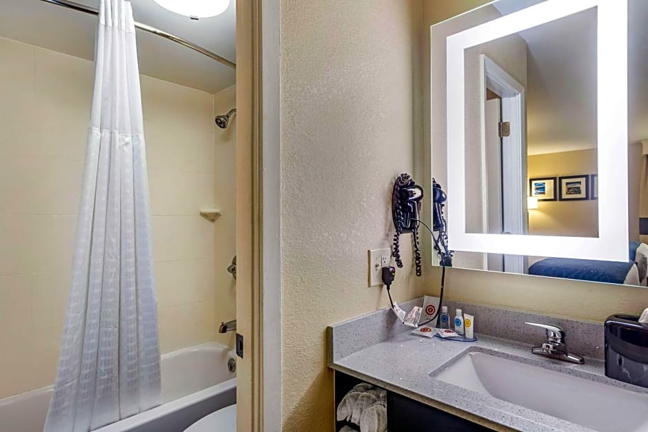Comfort Inn Nashville – Opryland Area