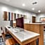 Holiday Inn Express & Suites Dallas North - Addison By IHG