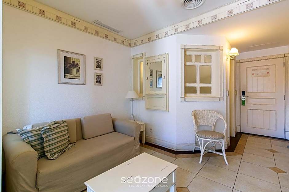 Comfortable Studios at IL Campanario Resort ILCJR