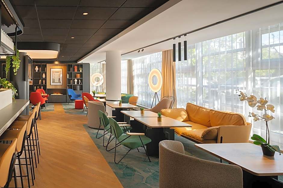 Novotel Suites Paris CDG Airport Villepinte