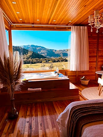 Chalé Romântico com jacuzzi e café da manhã em Rancho Queimado