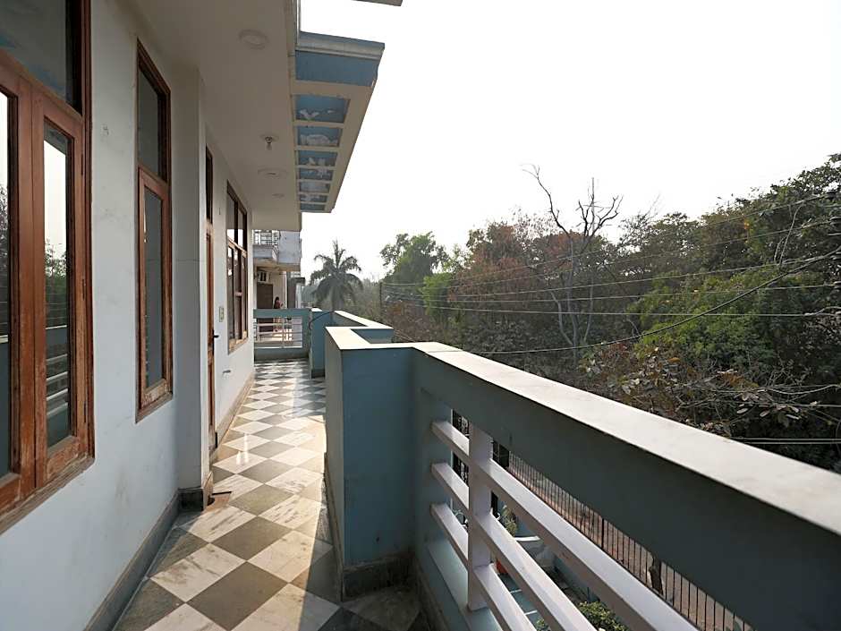 Hotel Sun Palace Residency By OYO Rooms – Noida, DC