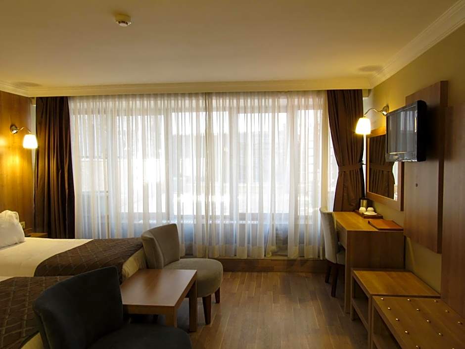 Kadikoy Park Suites