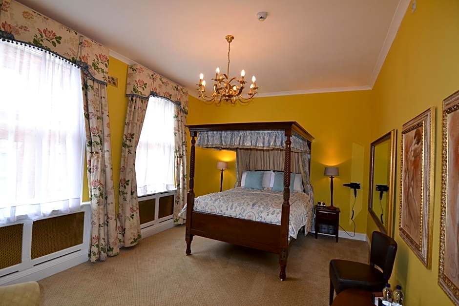 Angel and Royal Hotel