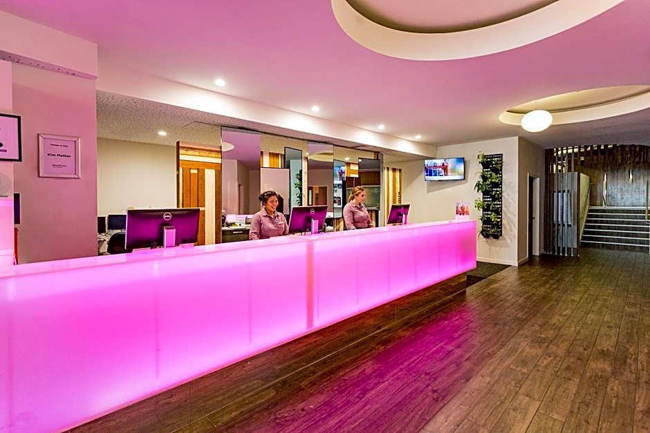 BreakFree on Cashel Christchurch