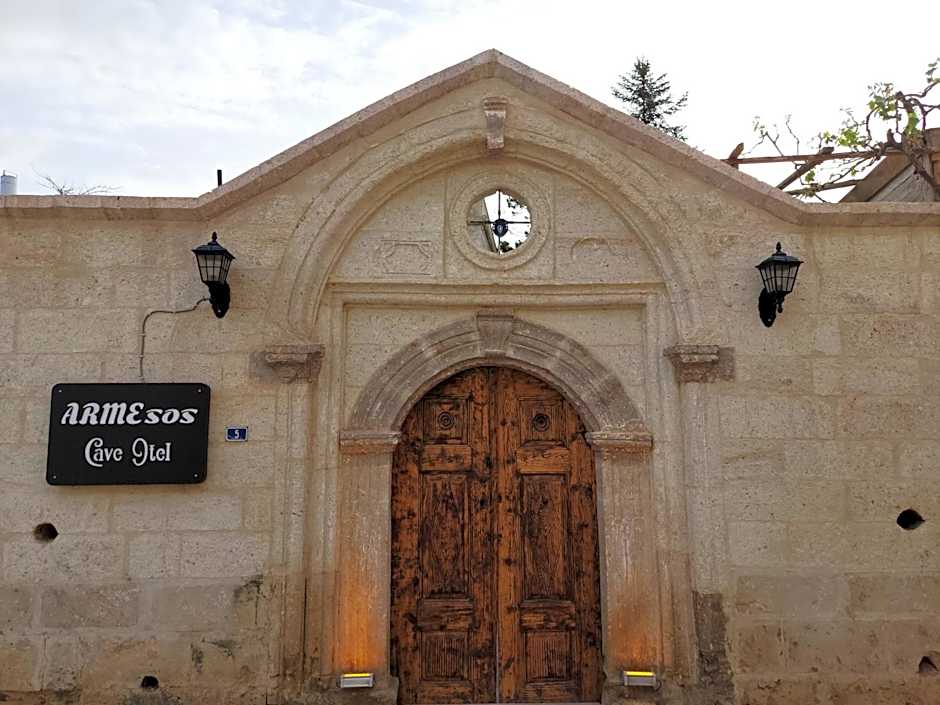 ARMEsos Cave Hotel