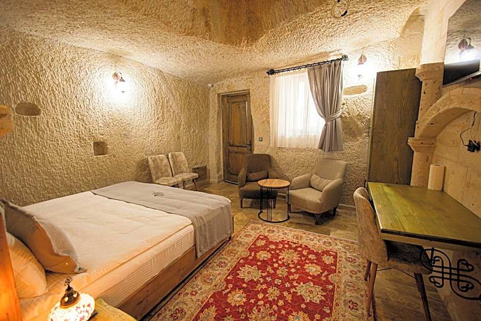 Majestic Cave House