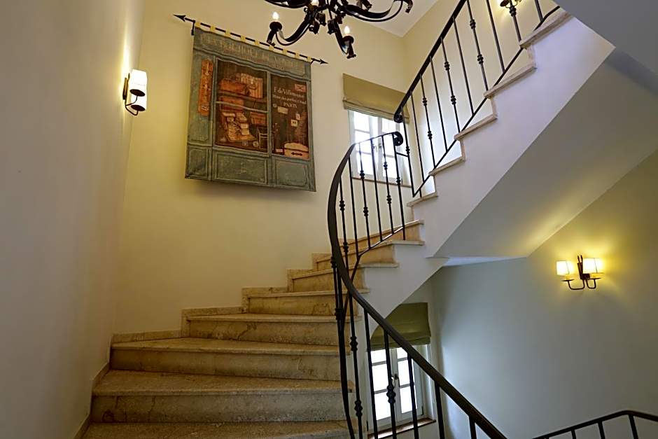 Gamila Rocks Mountain Hotel