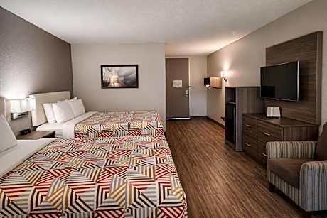 Queen Room with Two Queen Beds - Non-Smoking