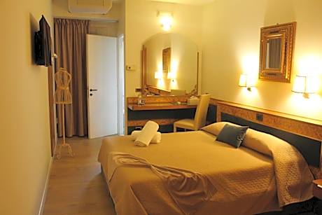 Double or Twin Room with Balcony