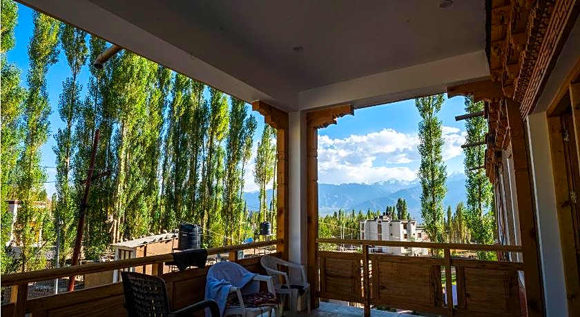 Sangto Green Guest House