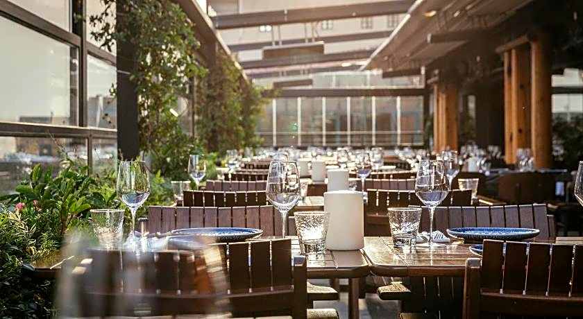 Novotel Istanbul Bosphorus Hotel