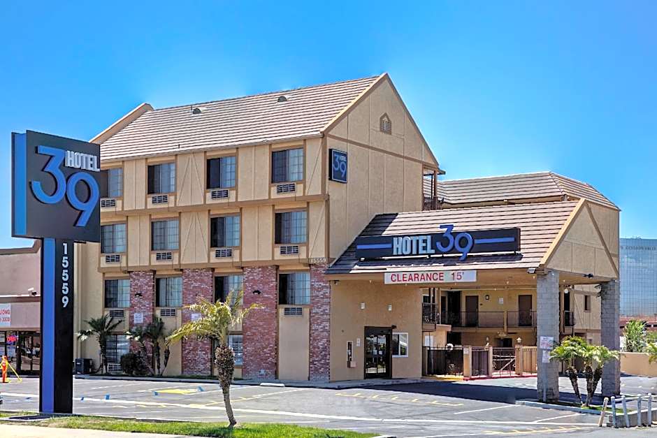 The Hotel 39