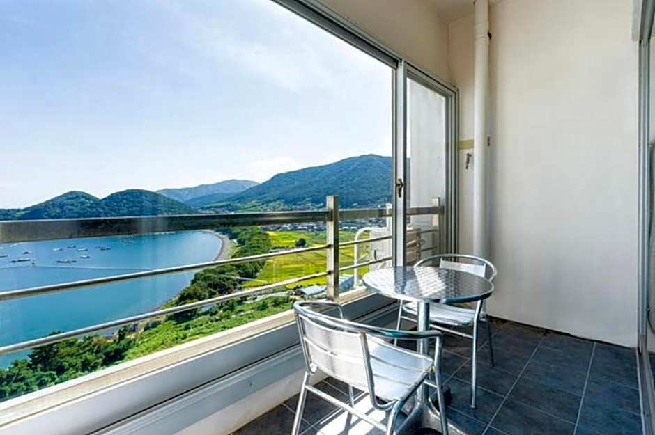 Namhae Season Hotel