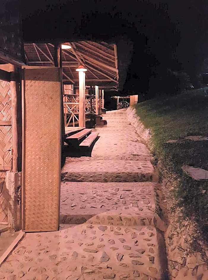 CXJ Travelers Inn