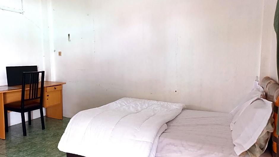 OYO 91584 Green Palace Syariah