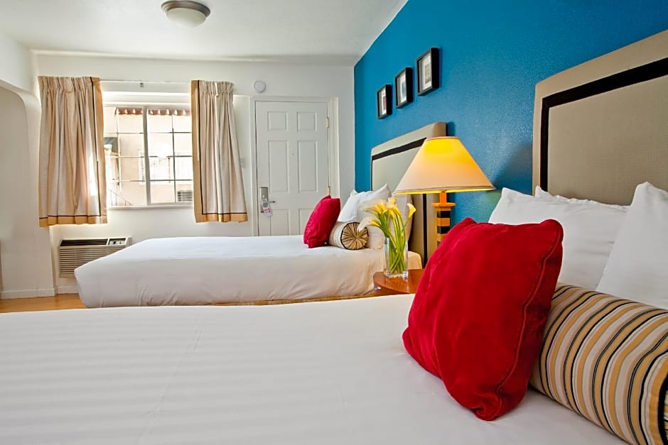 The Alpine Inn & Suites