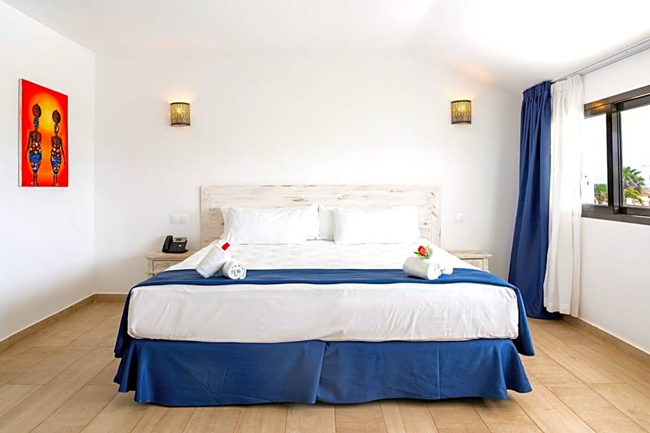 Hotel LIVVO Budha Beach